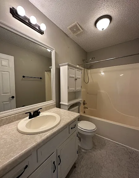 2026 Windmeade Dr — Photo 10