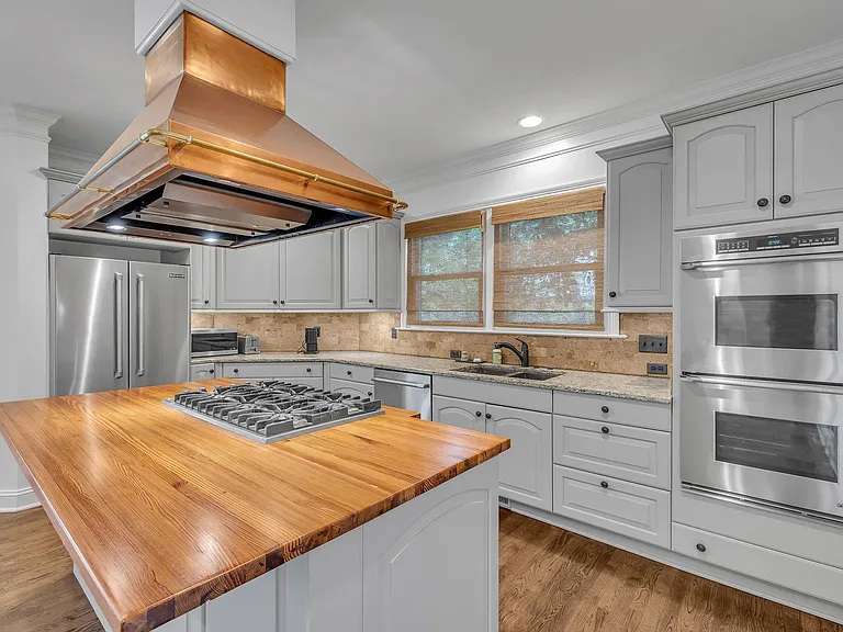 729 Harrow Ln — Photo 17