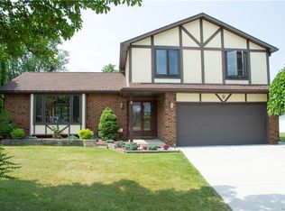 9 Windmill Rd, Buffalo, NY 14218