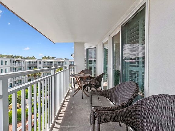 3rd image of 1440 Ocean Blvd Unit 414