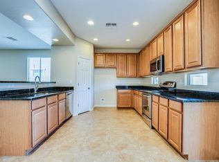 33527 N Stone Ridge Dr, San Tan Valley, AZ 85143