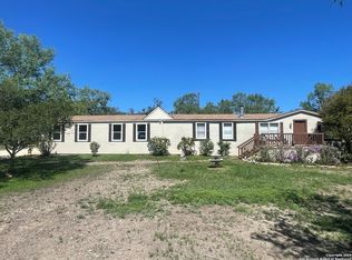 120 County Road 5636, Castroville, TX 78009