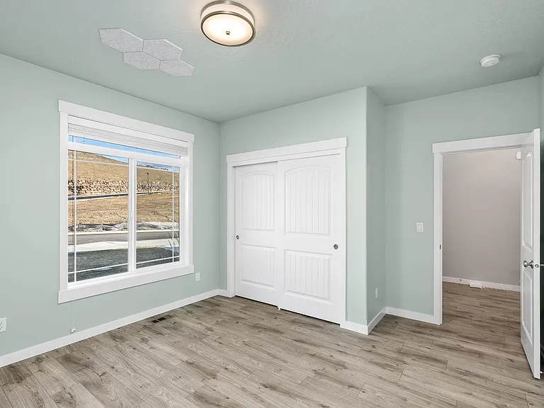 4740 W Derek Ave — Photo 25