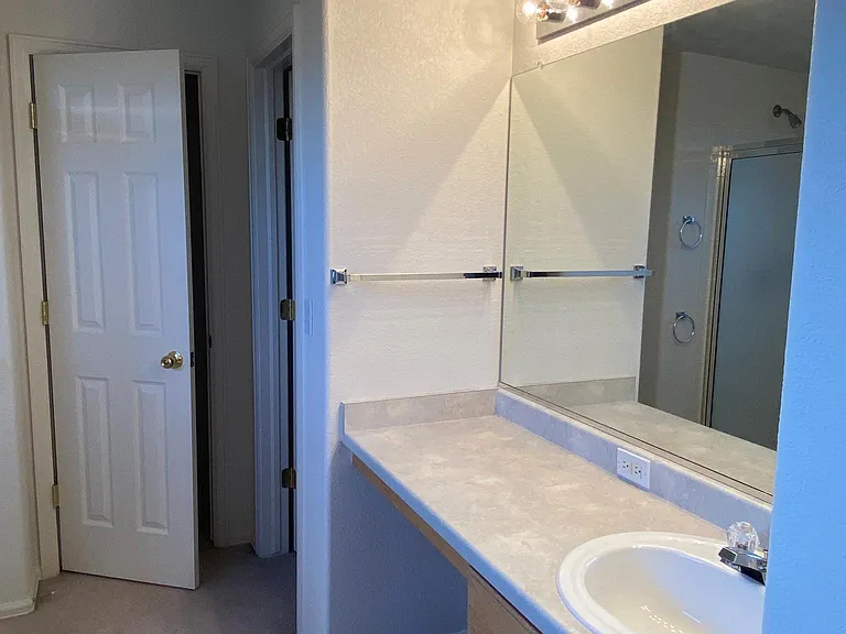 2237 Santa Fe Dr — Photo 15