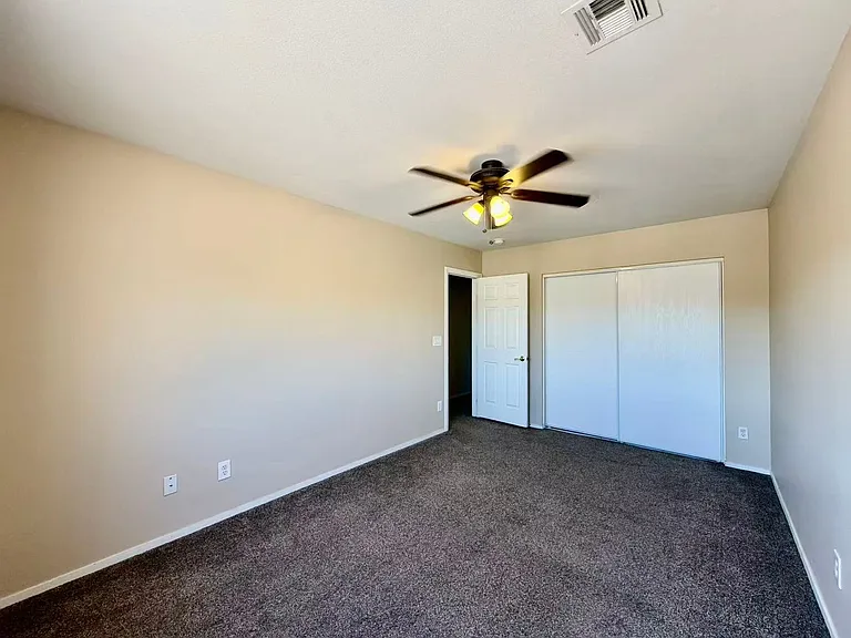 4832 Thackerville Ave — Photo 17