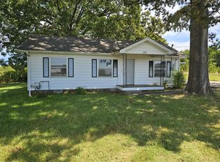515 Kalamazoo Rd, Paris, AR 72855