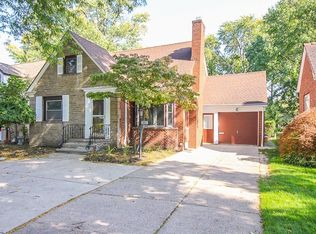 2853 Wagar Rd, Rocky River, OH 44116