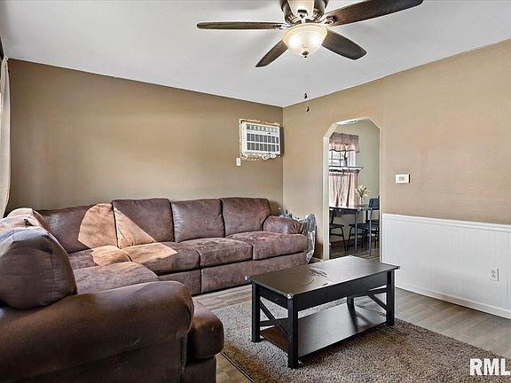 4th image of 702 N Cheney St
