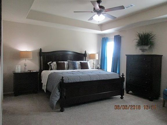 2nd image of 2309 Elmwood Ave
