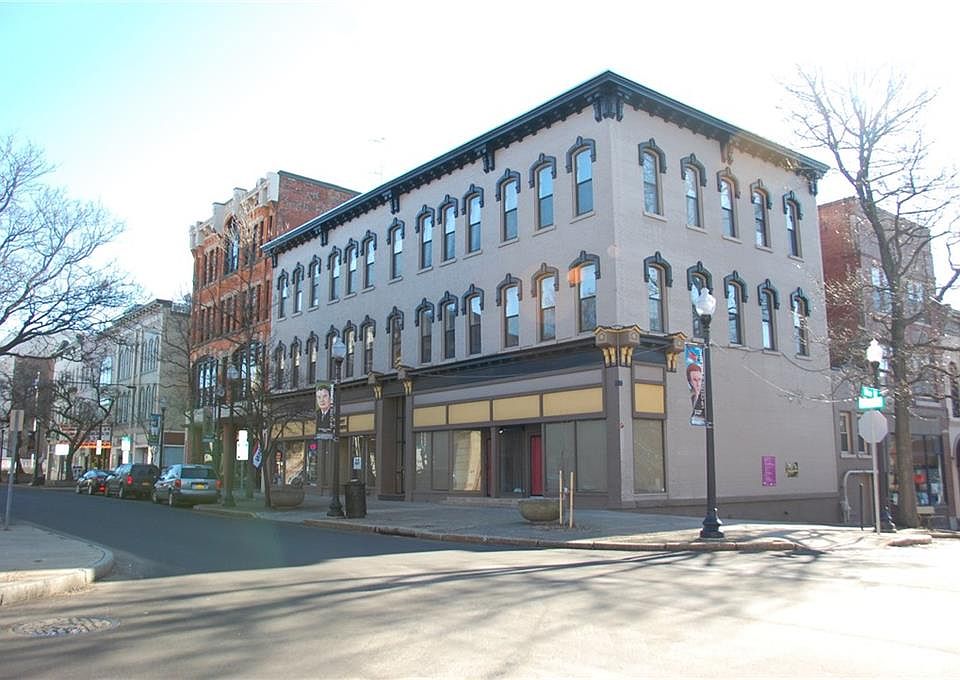 2nd image of 100 E 3rd St