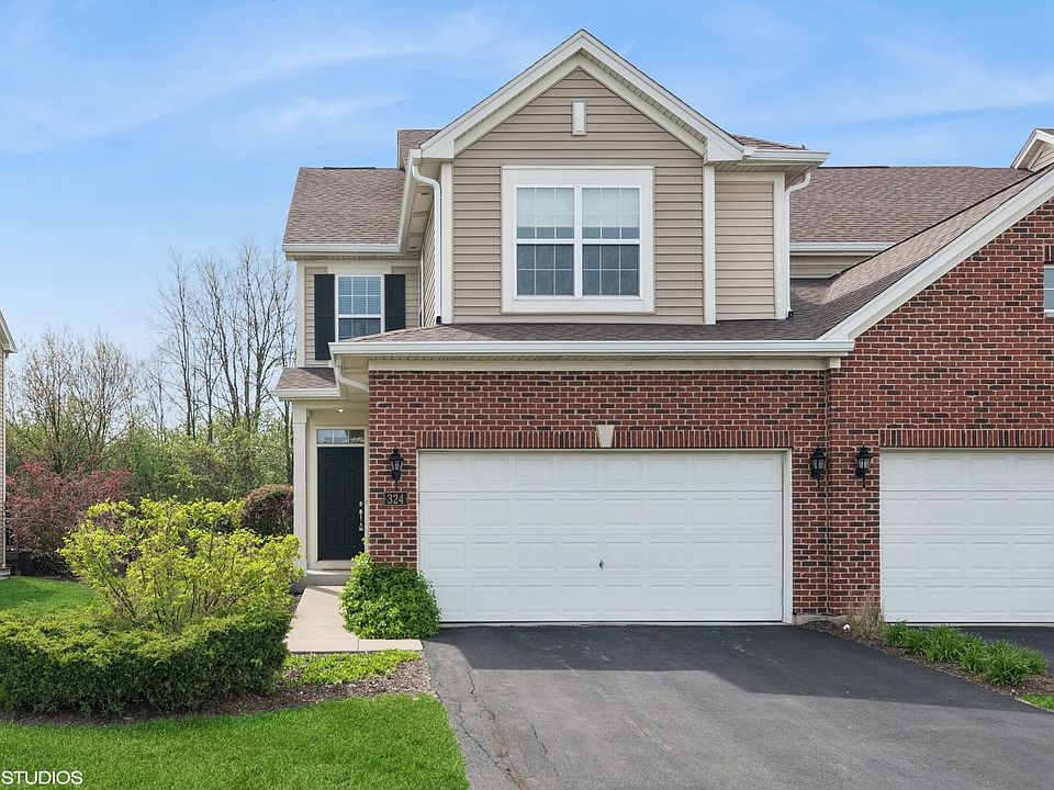 1st image of 324 Buckingham Ct