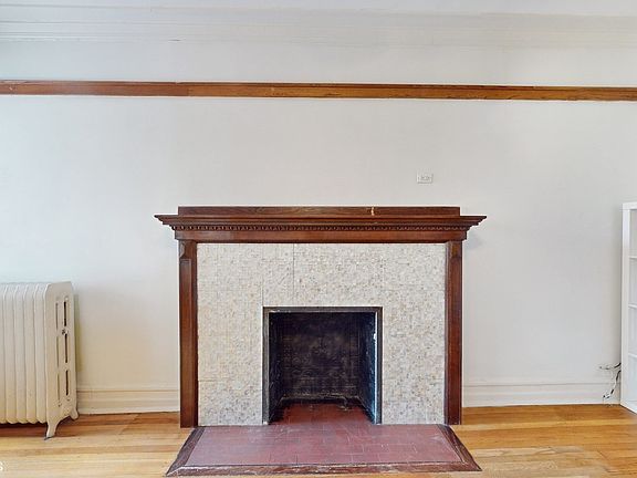 3rd image of 5484 S Everett Ave #3