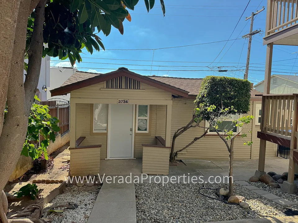 3734 Villa Ter