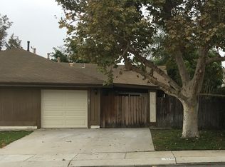 5296 Hidalgo St, Camarillo, CA 93012