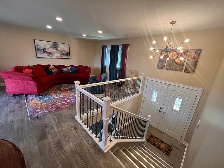 56 Timberlane Rd — Photo 6