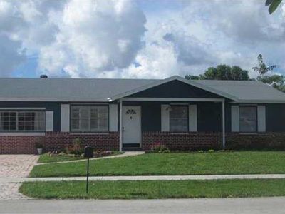 7821 NW 47th St, Lauderhill, FL, 33351
