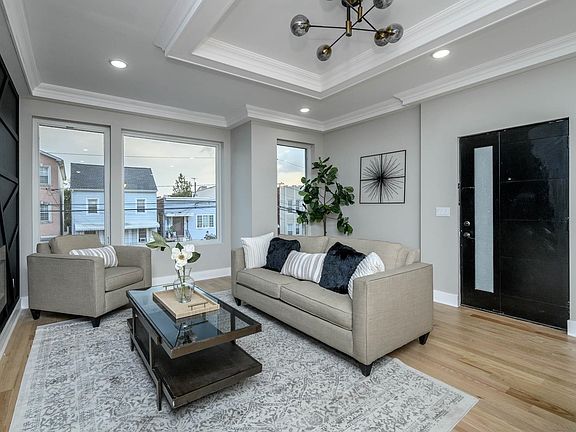 3rd image of 106 Grace St #1
