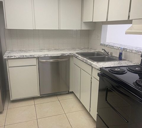5th image of 207 Esplanade Way APT 107