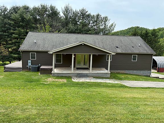 2nd image of 1319 Sauls Run Rd
