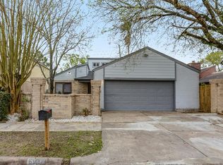 6927 Pouter Dr, Houston, TX 77083