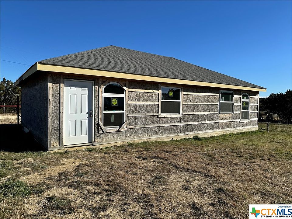 1st image of 115 Julia Dr