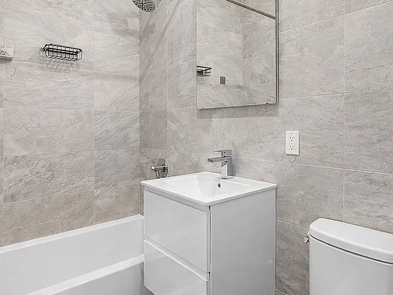 347 E 105th St #2E — Photo 5