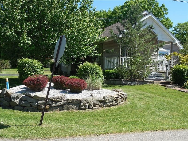1st image of 2229 Woodbine Dr