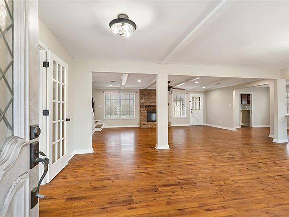 4th image of 17215 Rolling Creek Dr