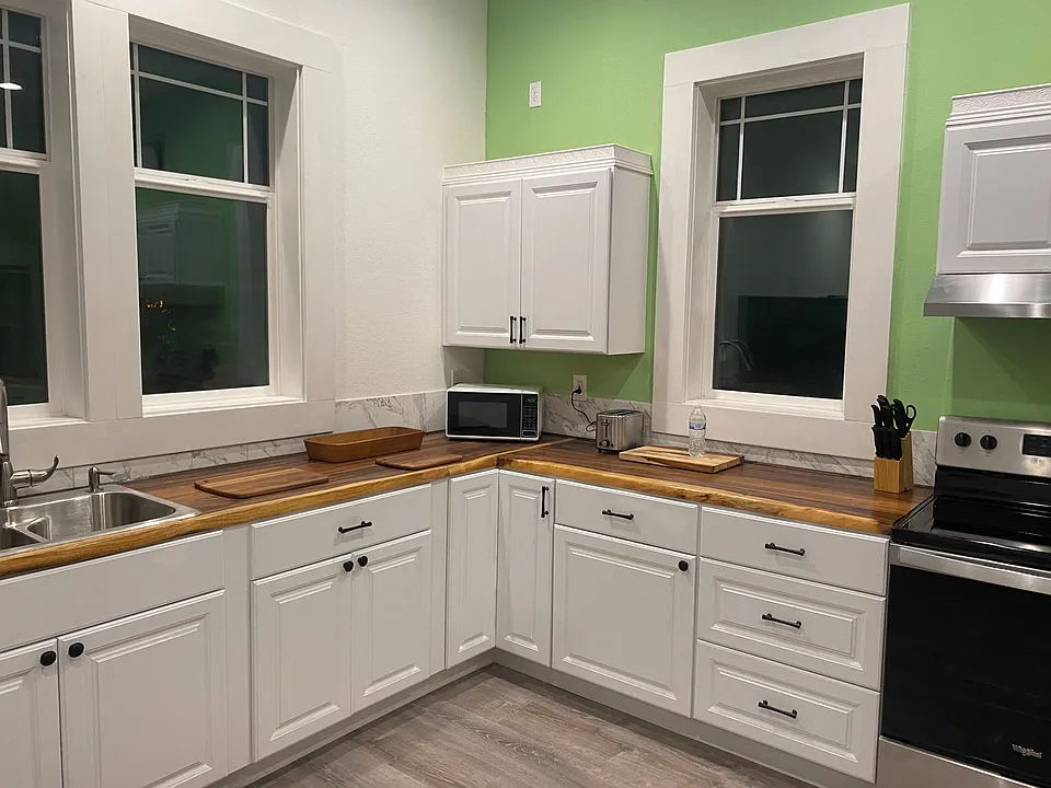 Kitchen - 1st floor