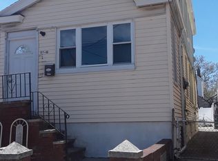 107-66 118th St #2, South Richmond Hill, NY 11419