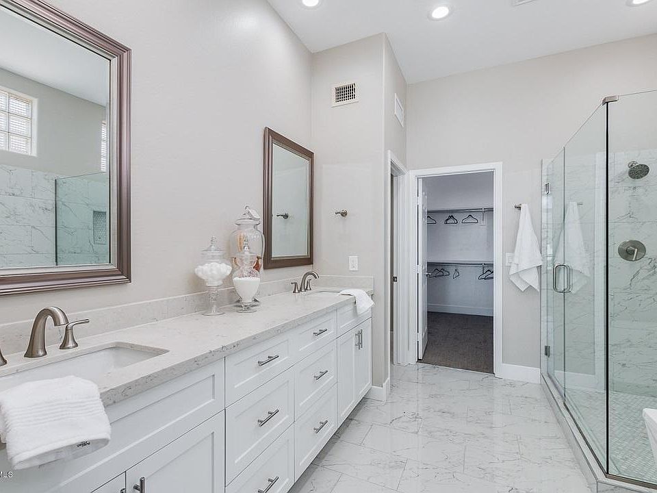 1st image of 5211 N Quail Run Pl