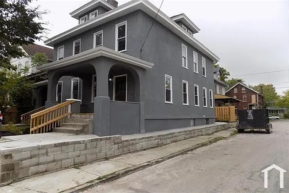 671 Kimball Pl