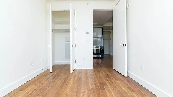 Rented by Nooklyn NYC LLC | media 35