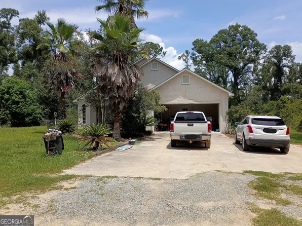 238 Winchester Dr, Douglas, GA 31535