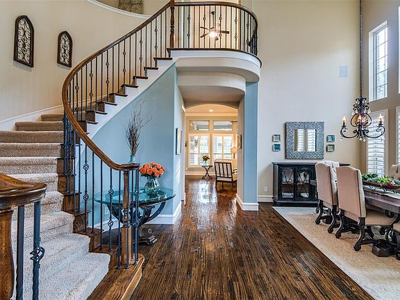 4th image of 6024 Heron Bay Ln