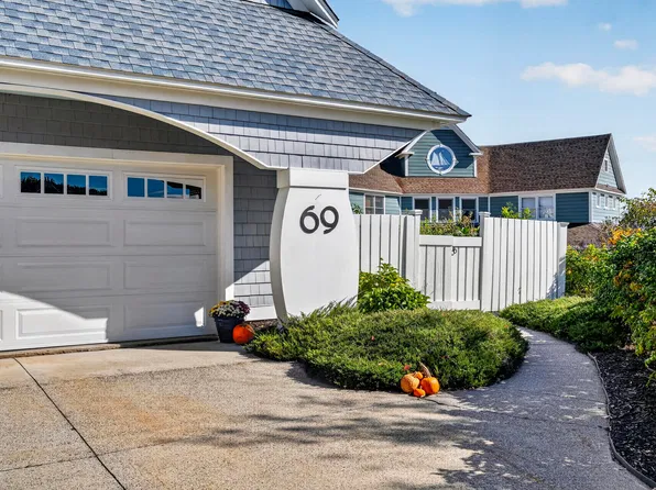 69 Summer Place, Portland, ME 04103