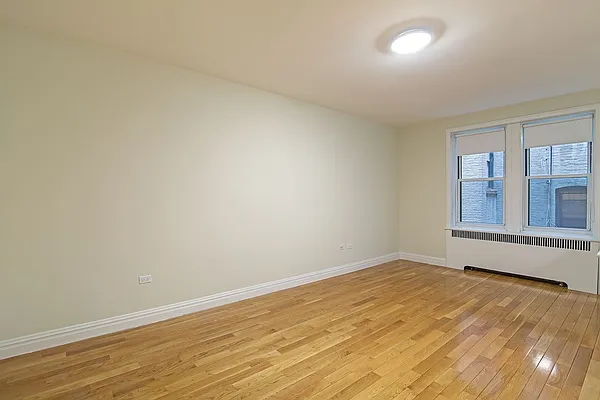 Rented by Stonehenge NYC LLC | media 4