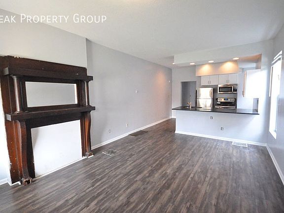 3rd image of 148 Chittenden Ave