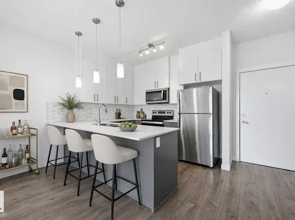 812 Welsh Dr SW #317, Edmonton, AB T6X 1Y7