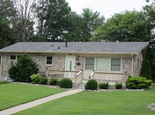 489 Granville Dr, Danville, VA 24540