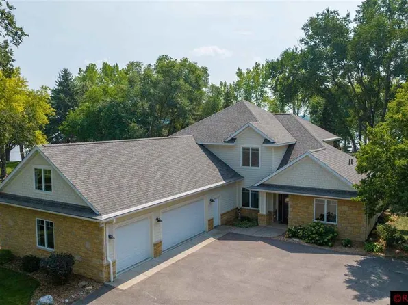 6206 Shamrock Dr, Madison Lake, MN 56063