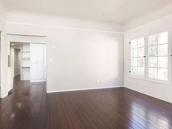 5th image of 753 N Croft Ave #1/2