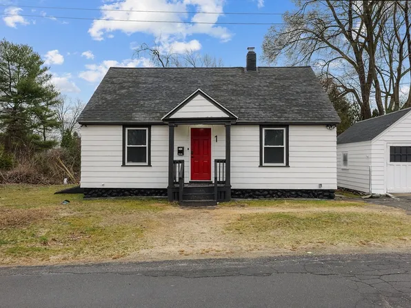 1 Elmwood Ave, Millbury, MA 01527