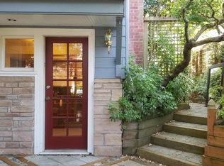 7721 17th Ave NE #A, Seattle, WA 98115