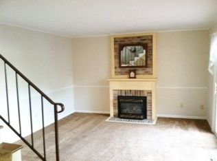 7668 Dunmore Rd, Woodbury, MN 55125