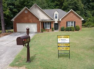 12208 Barney Ct, Fayetteville, GA 30215