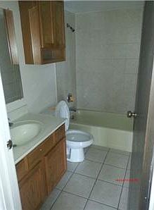 5th image of 12817 Carriage Ln APT 12