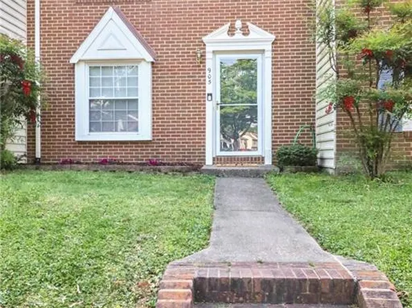 905 Still Harbor Cir, Chesapeake, VA 23320