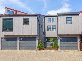 1030 Hatch St, Cincinnati, OH 45202