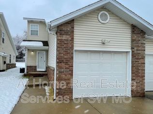 3031 N Fremont Ave, Springfield, MO 65803